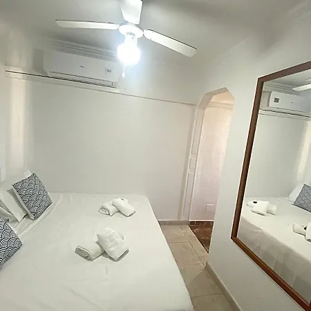 Wonderful 1 Bedroom House - Poniente 펜션 *